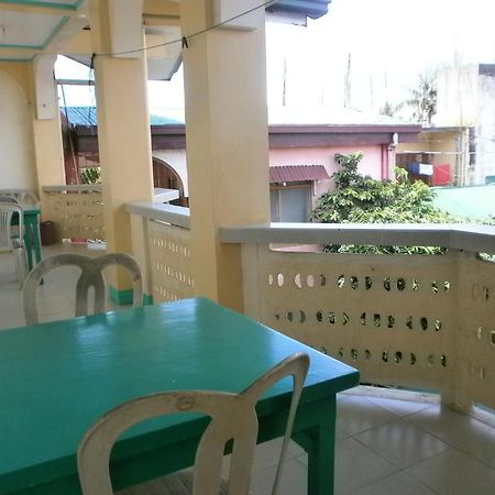 Manalo'S Lodge And Restaurant Puerto Galera Εξωτερικό φωτογραφία